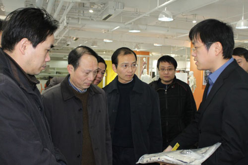 利奧創新科技RFID電子標簽能廣泛應用于服裝行業